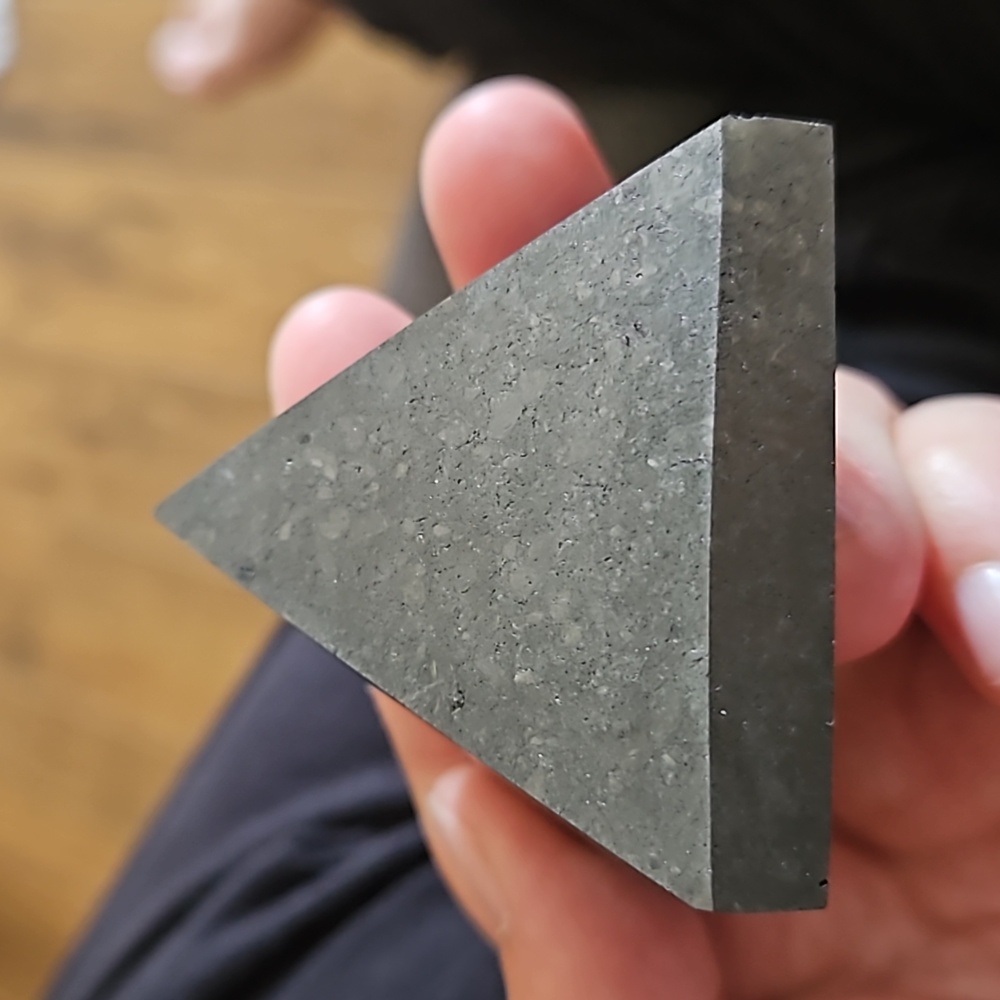 2 inch shungite pyramid.